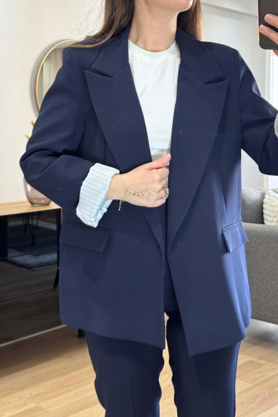 Kolu Katlamalı Astarlı Blazer Ceket Lacivert