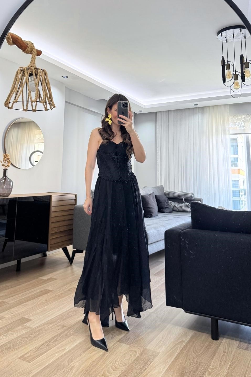Arlena Asimetrik Maxi Etek Siyah