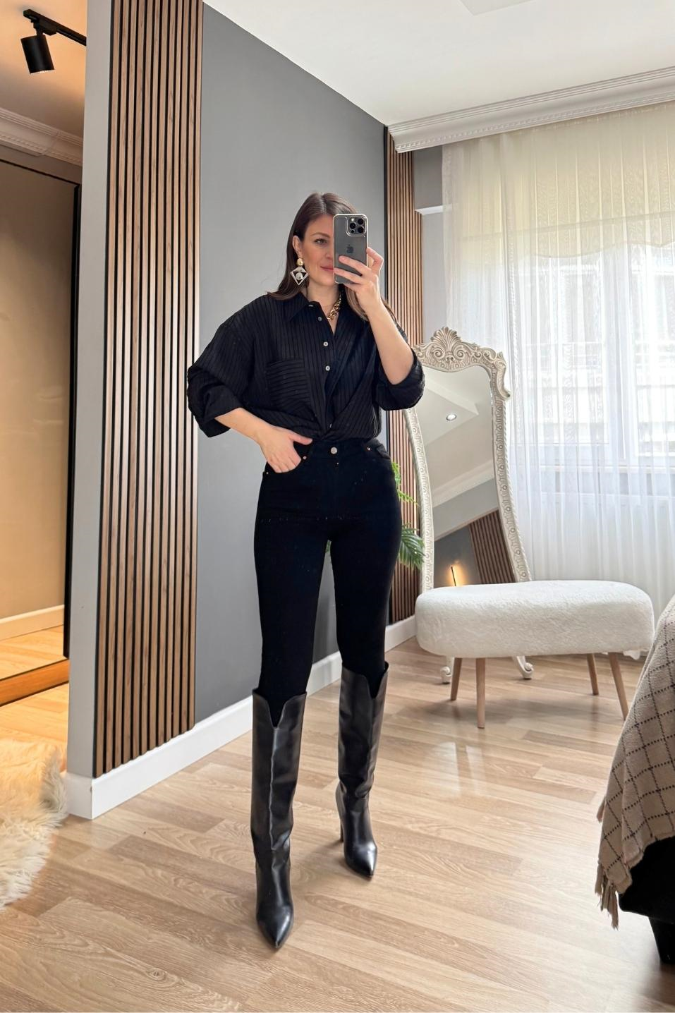 Kabartma Dokulu Çizgili Oversize Gömlek Siyah