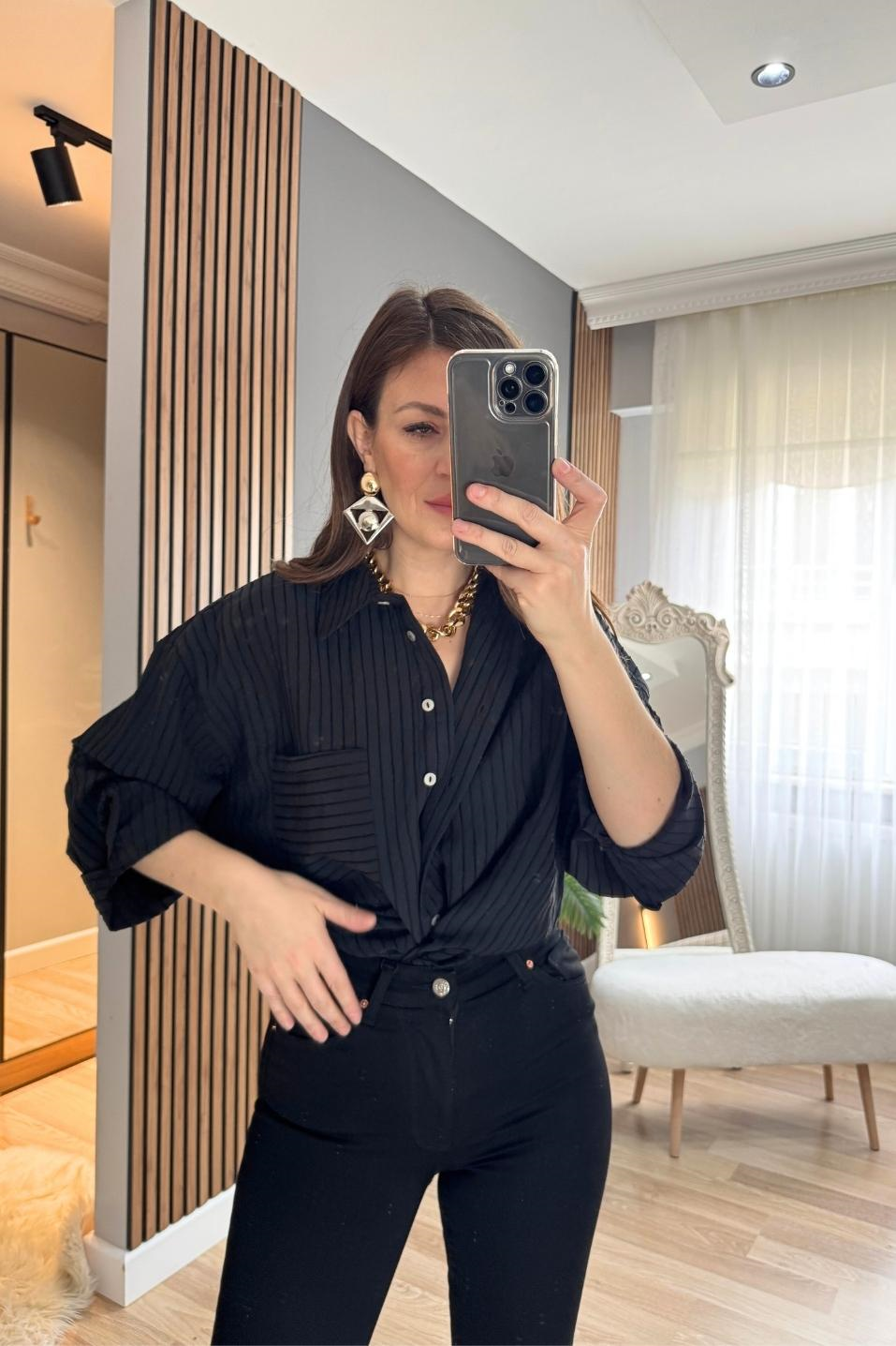 Kabartma Dokulu Çizgili Oversize Gömlek Siyah