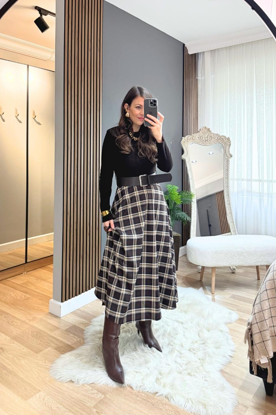 Plaid Line Kemerli Triko Detaylı Elbise Kahverengi