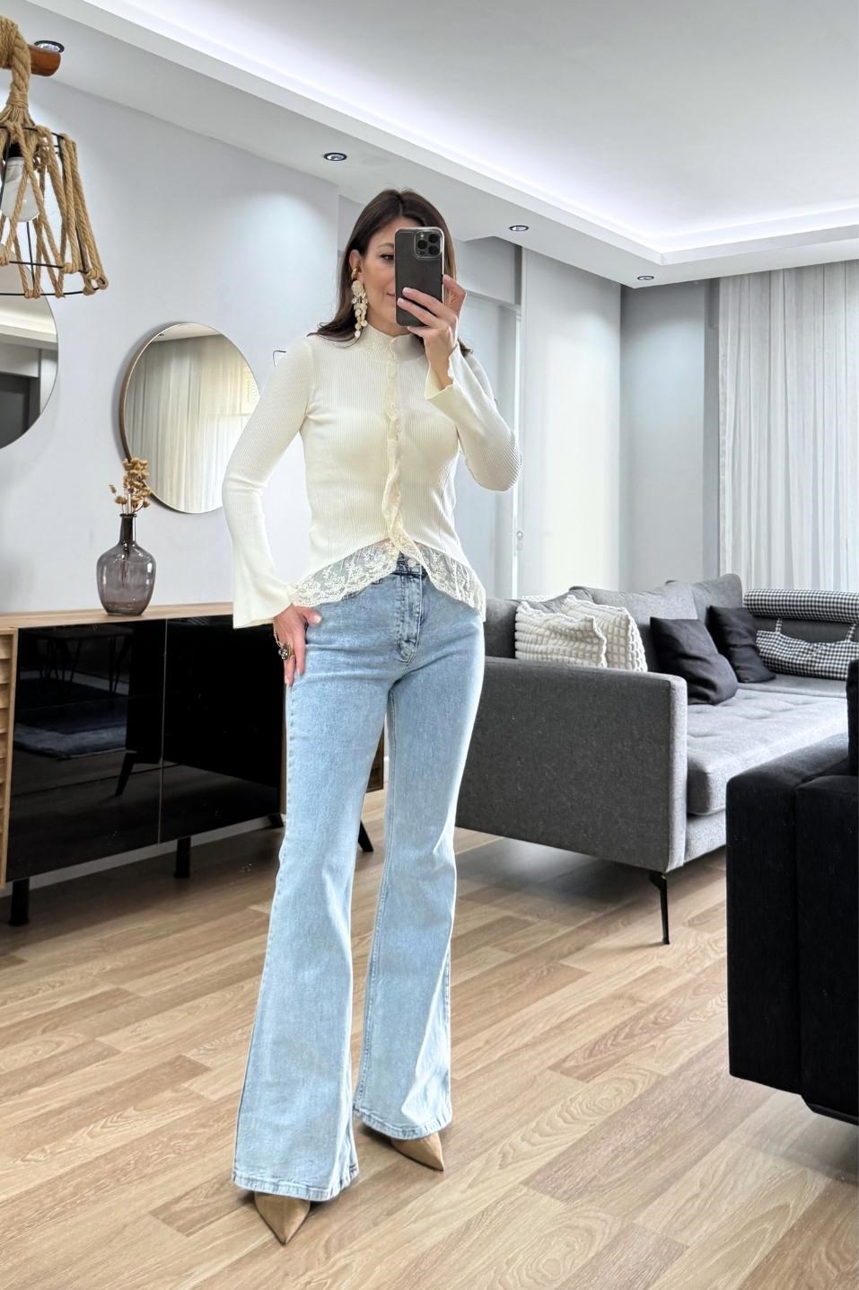 Dantelli Triko Hırka Ekru