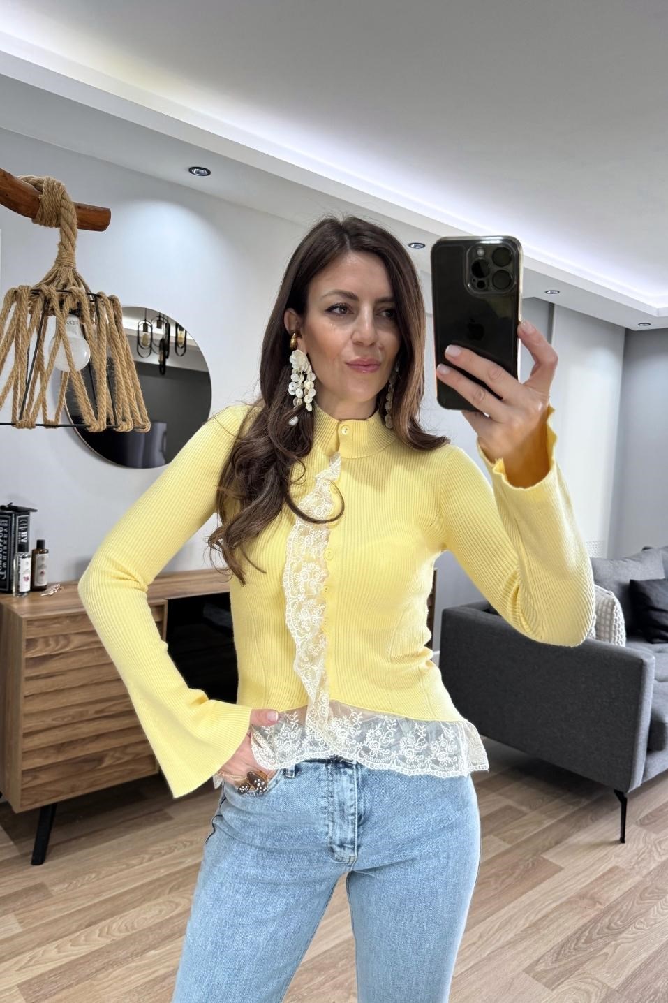 Dantelli Triko Hırka Sarı