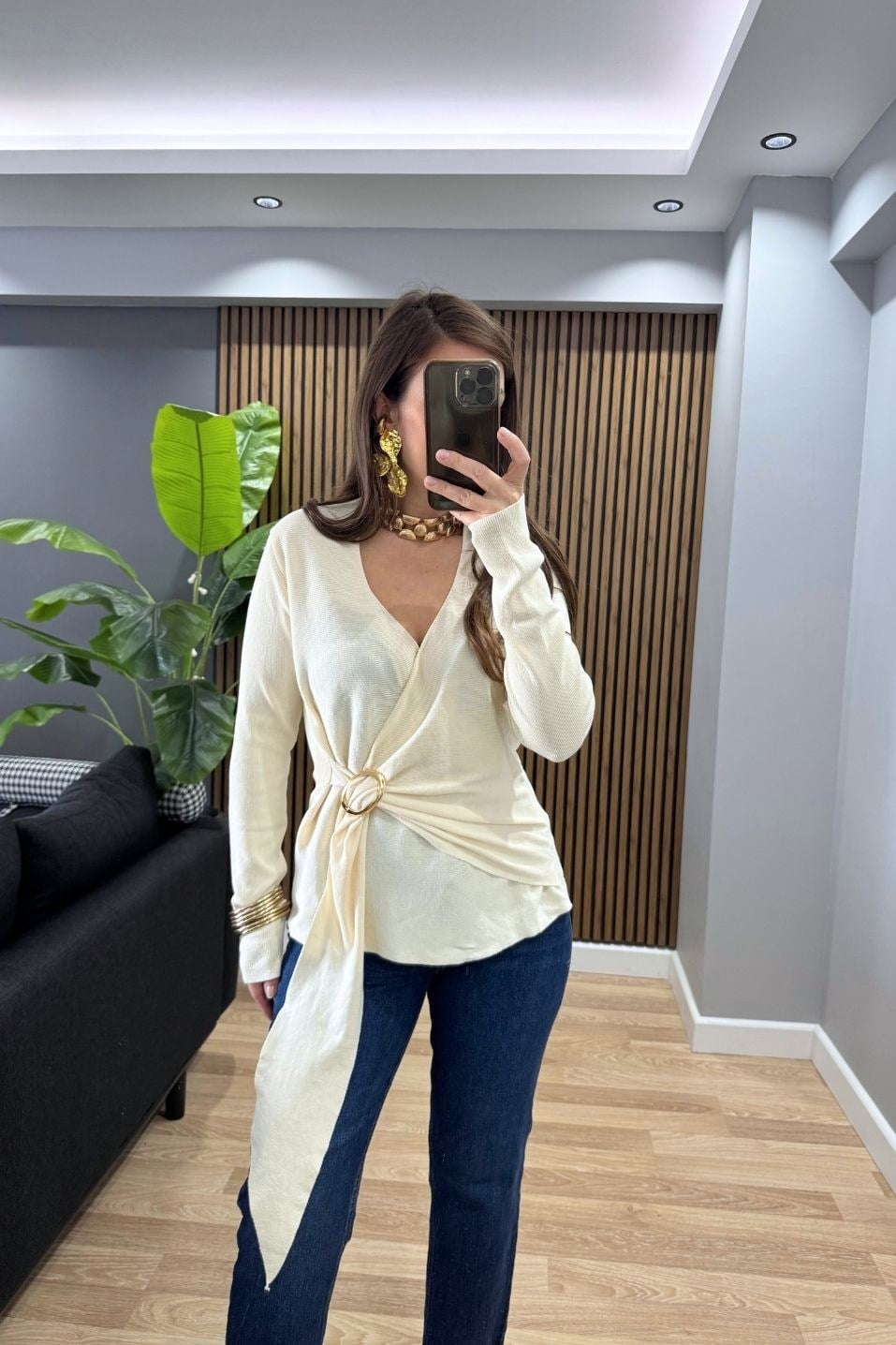Livia Halka Toka Detaylı Triko Bluz Krem