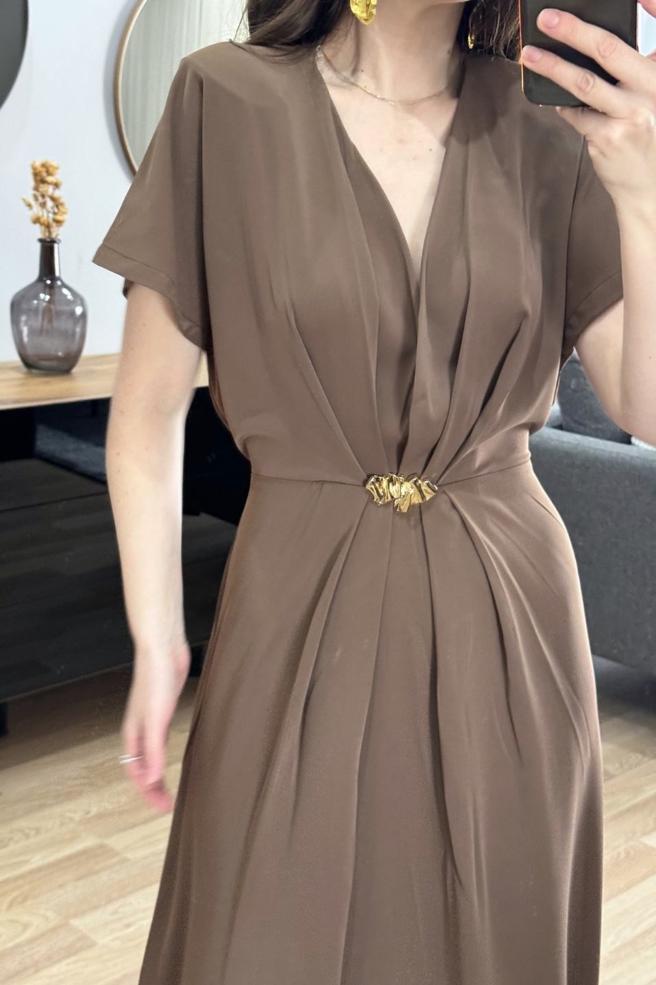 Arya Gold Tokalı Midi Elbise Kahverengi