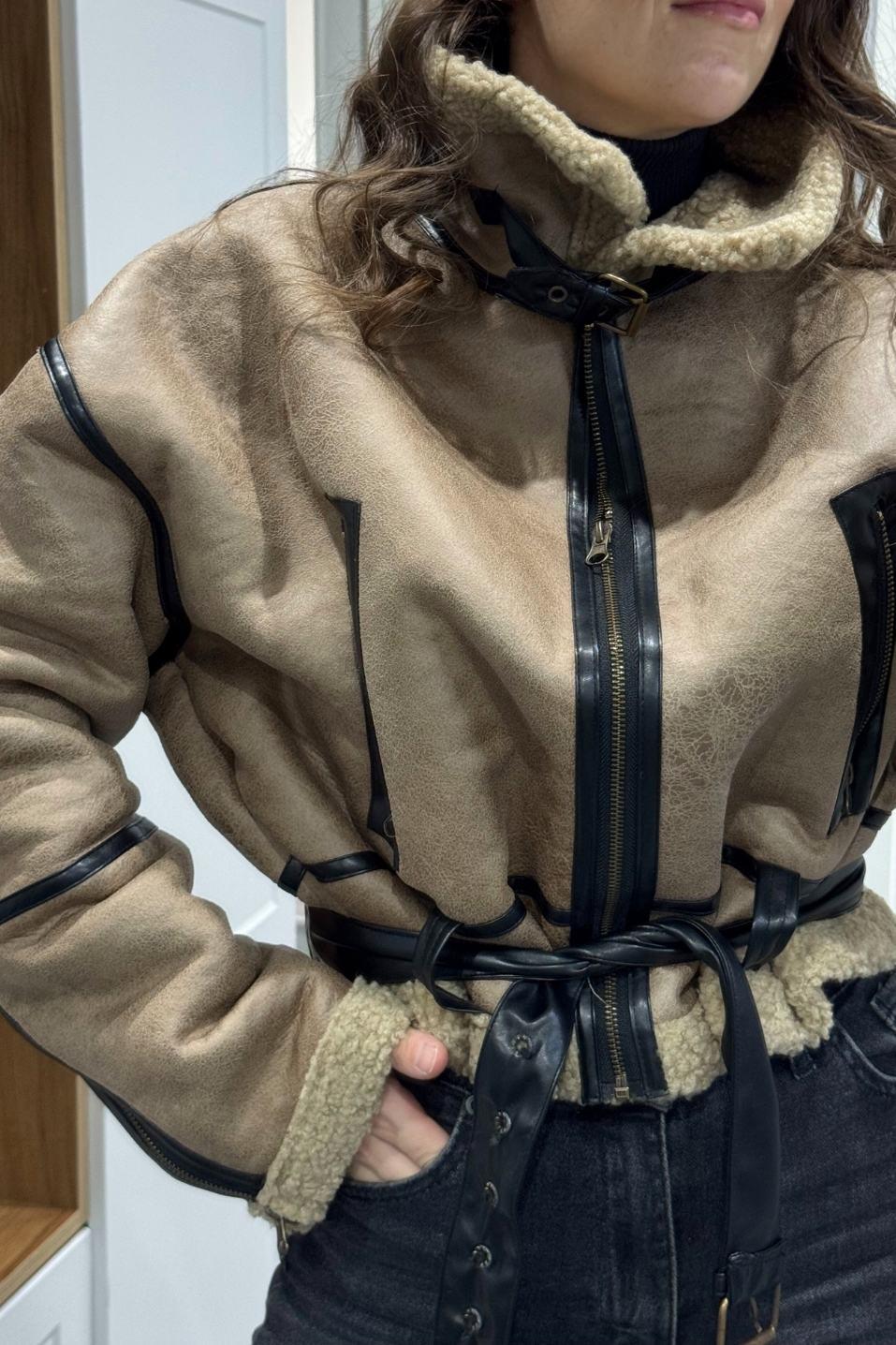 Zr Model İçi Kürklü Kemerli Biker Mont Bej