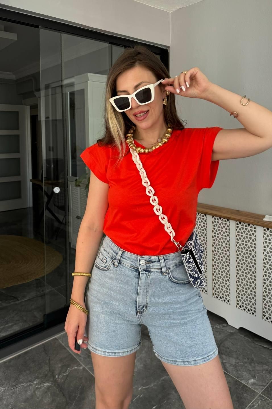 Licralı Yüksek Bel Denim Şort Kar Yıkama