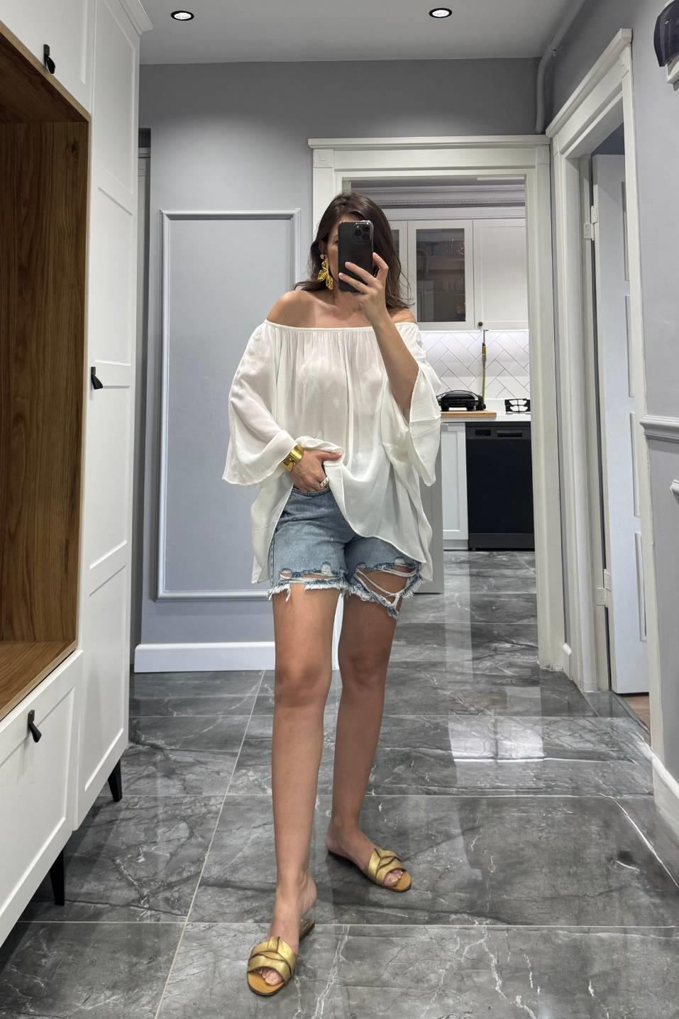 Zr Model Yırtıklı Denim Şort Mavi