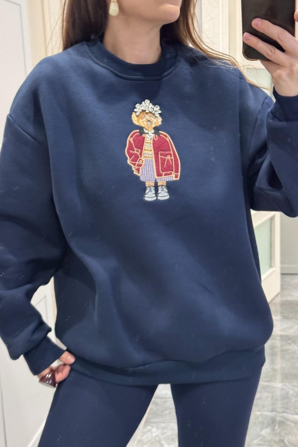 Marka Model Önü Taşlı Figürlü Sweatshirt Lacivert