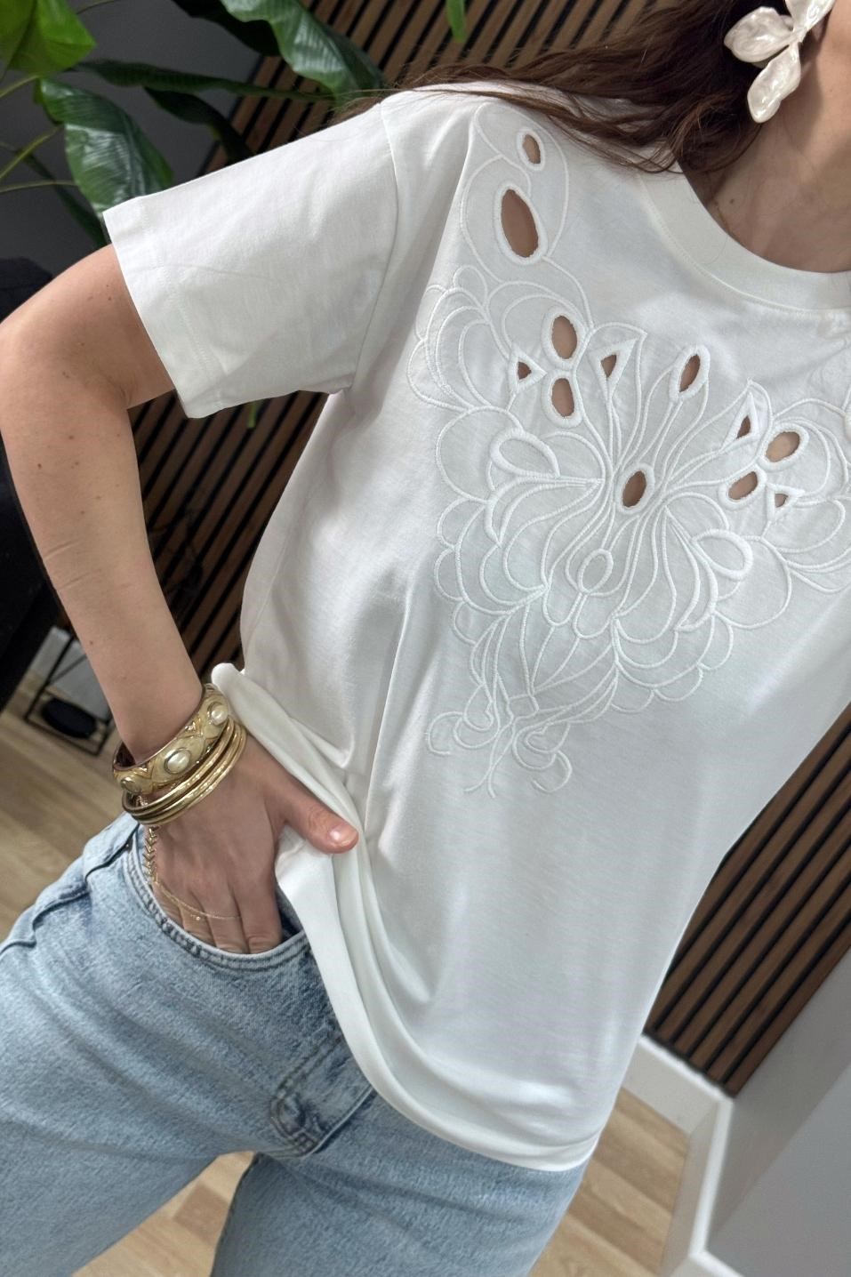 Ornella İşlemeli Premium Tişört Beyaz