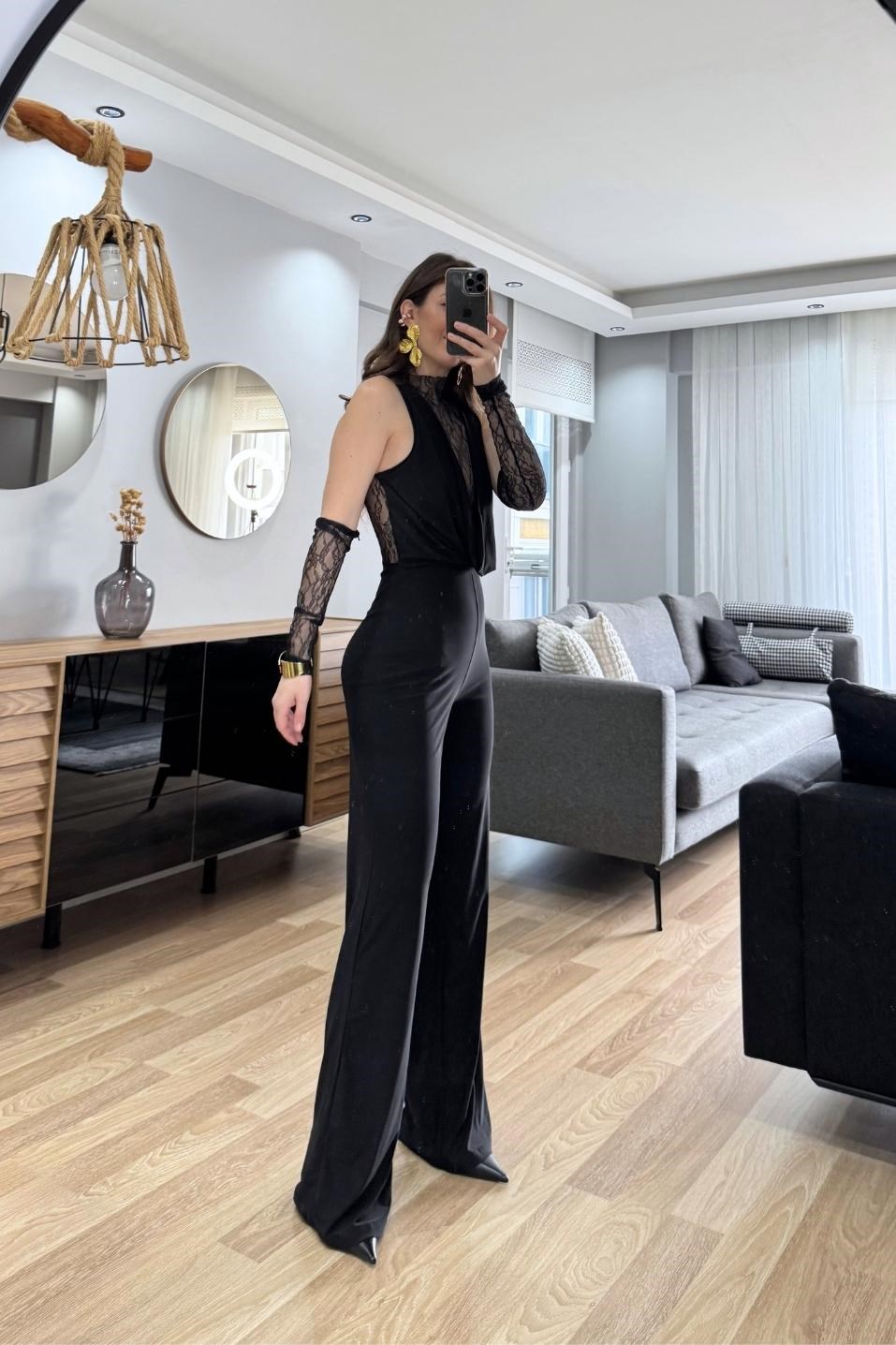Serane Dantel Detay Tulum Siyah