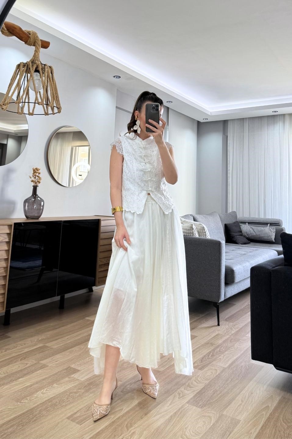 Alira Dantel Vintage Yelek Bluz Beyaz