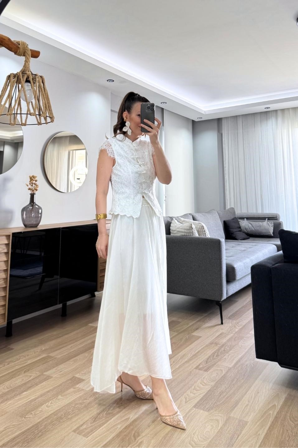 Alira Dantel Vintage Yelek Bluz Beyaz