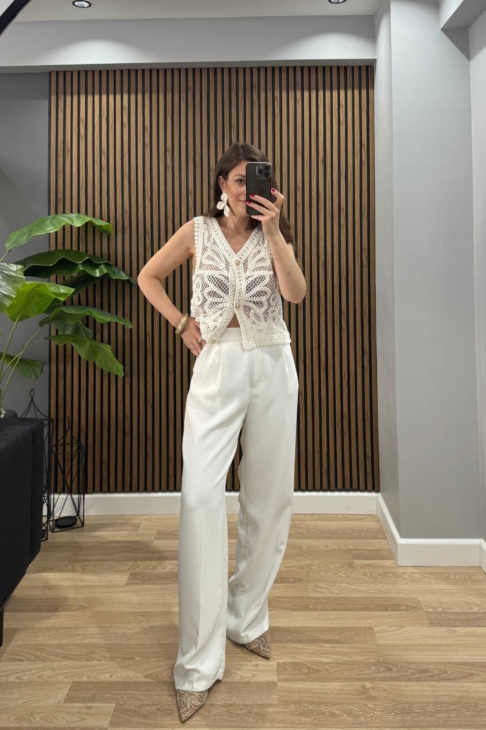 Gold Düğme Crochet Yelek Ekru