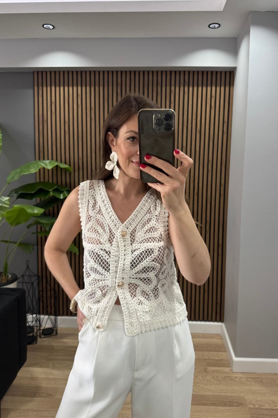 Gold Düğme Crochet Yelek Ekru