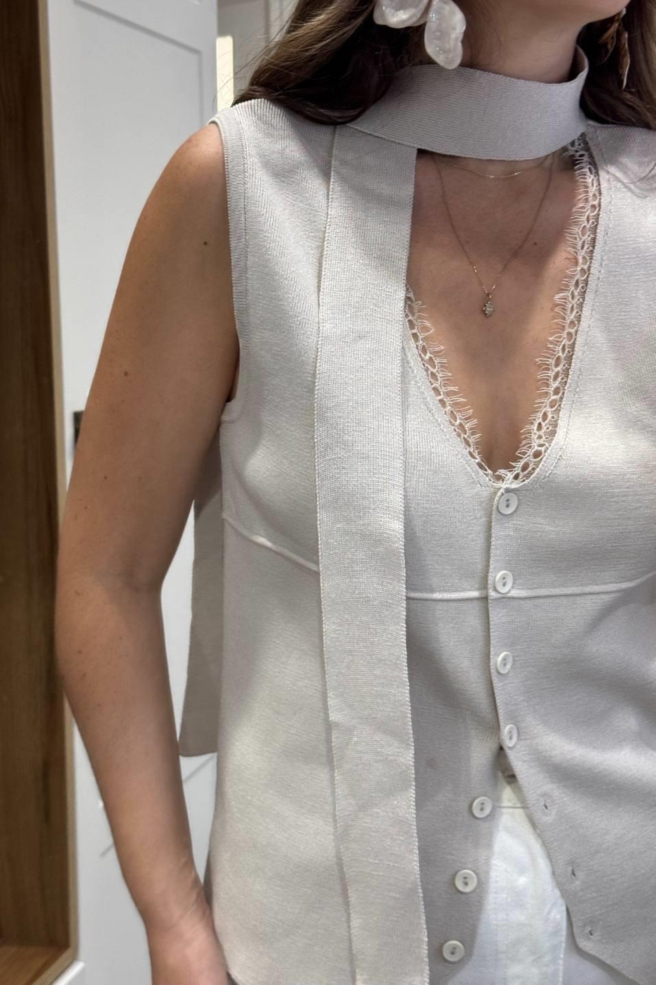 Lunara Dantel Detaylı Triko Yelek Taş