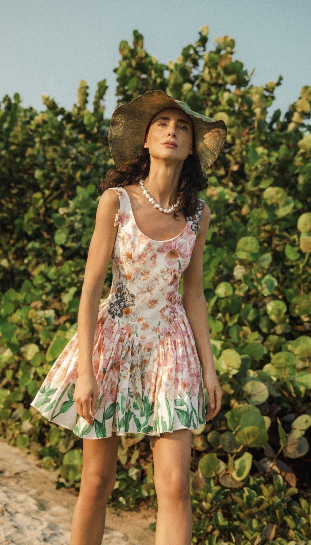 Aplikli Nakışlı Askılı Premium Keten Mini Elbise