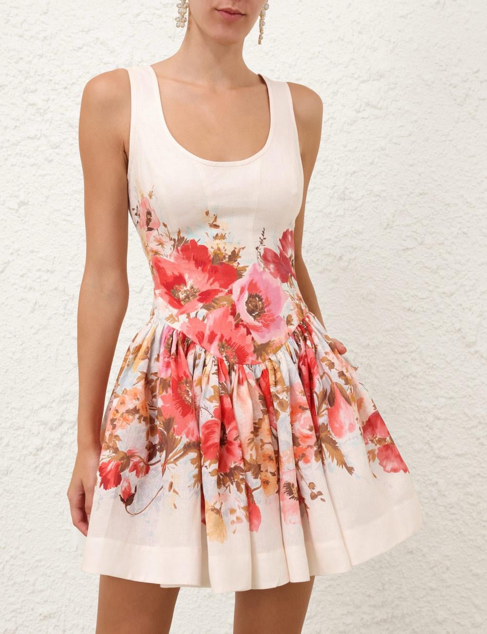 Bele Oturan Çiçek Desenli Premium Mini Elbise