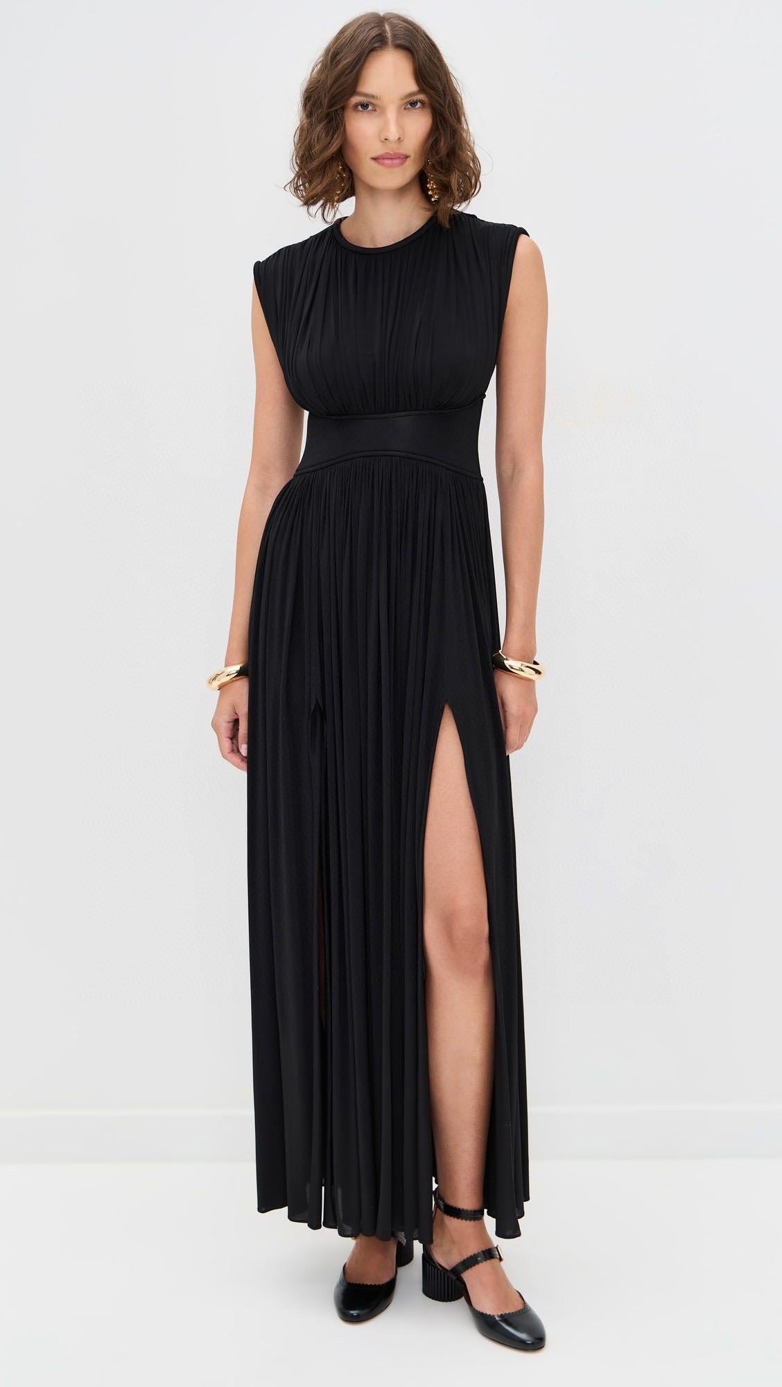 Beli Kemer Formlu Drapeli Yırtmaçlı Siyah Premium Maksi Elbise