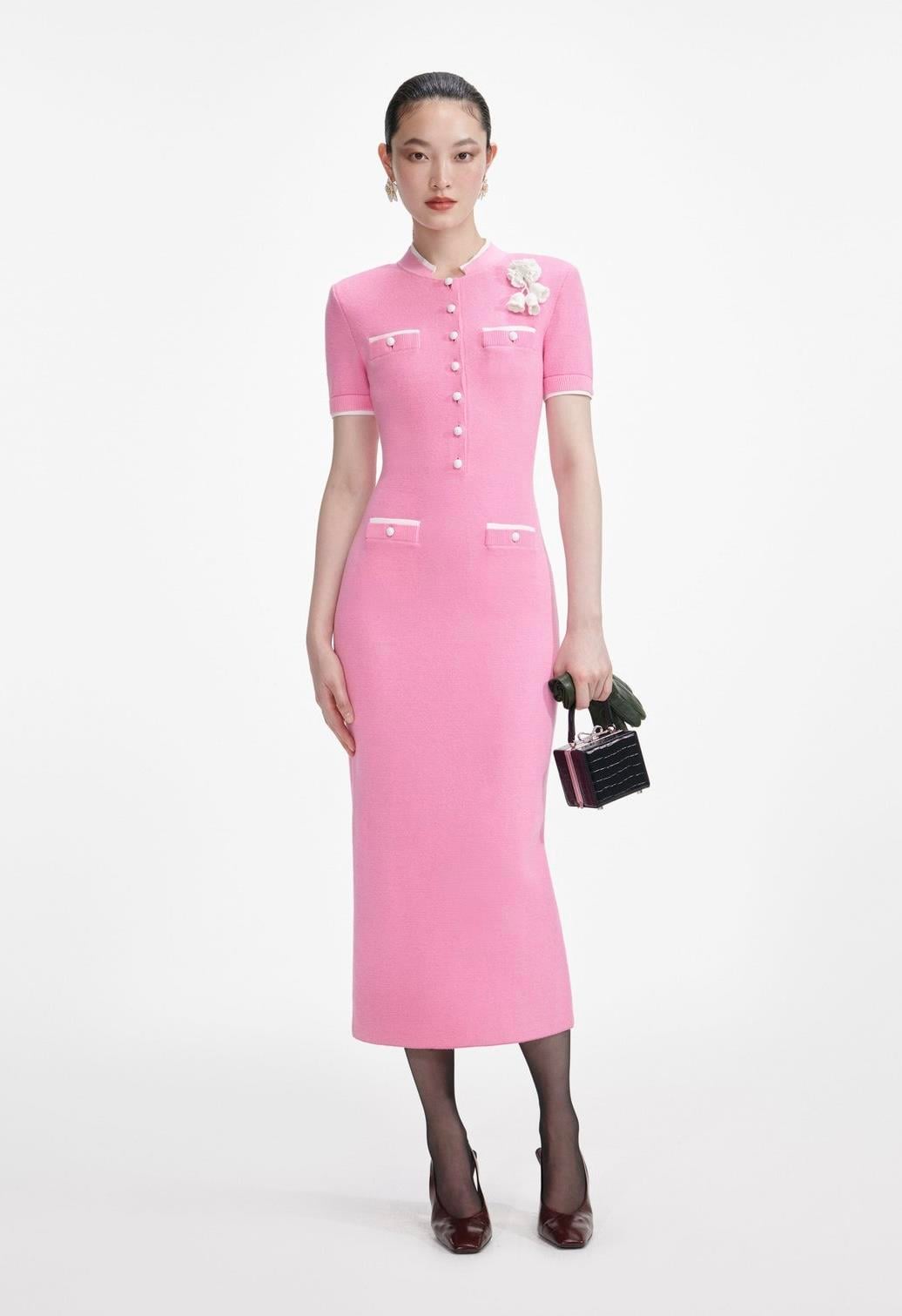 Cebi Örgü Çiçek Detaylı Düğmeli Lacivert Midi Triko Elbise