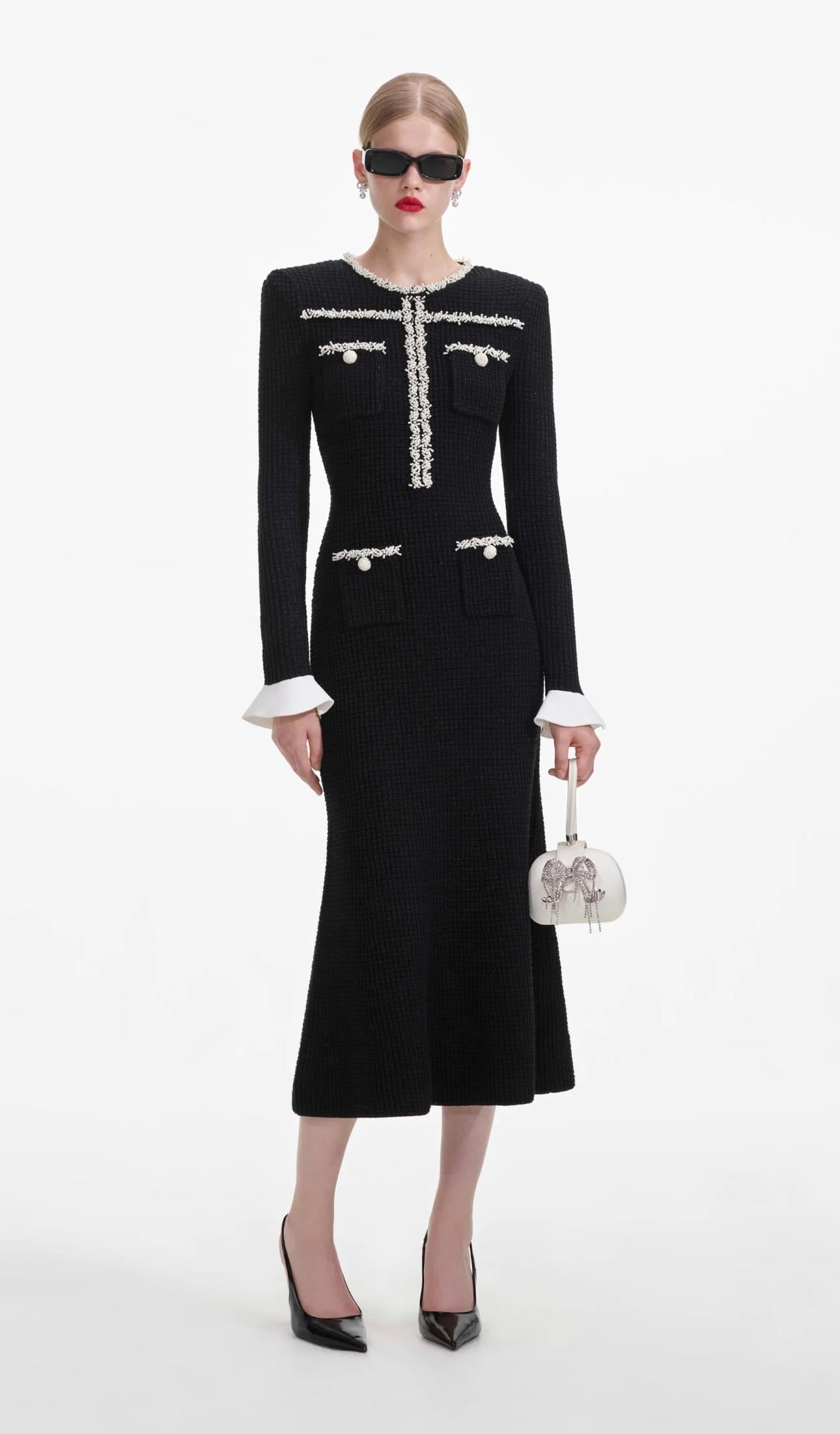 İnci İşlemeli Triko Siyah Midi Tasarım Elbise