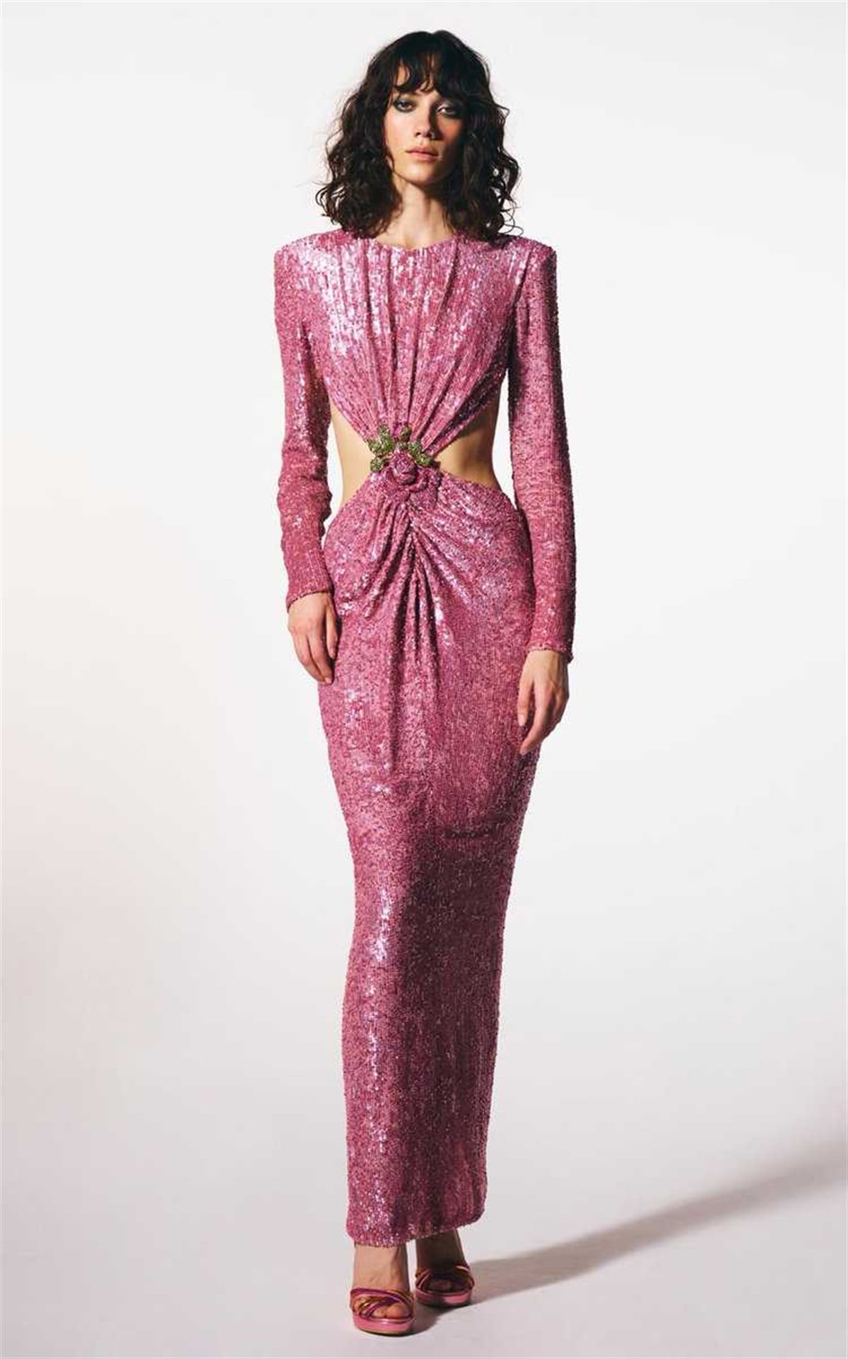 Pembe Sırt Dekolteli Gül Detaylı Payetli Elbise