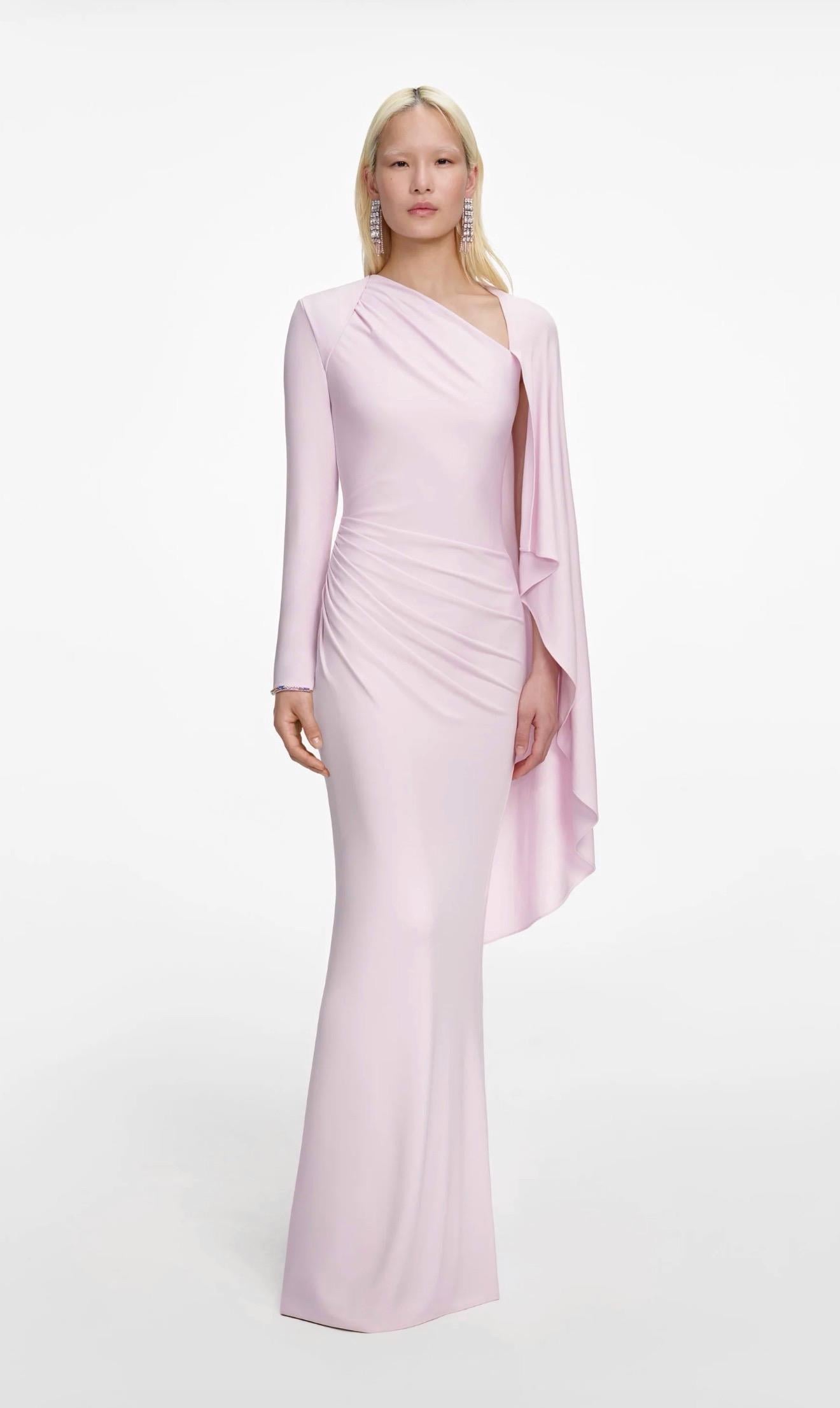 Sırtı Dökümlü Pembe Maksi Premium Elbise