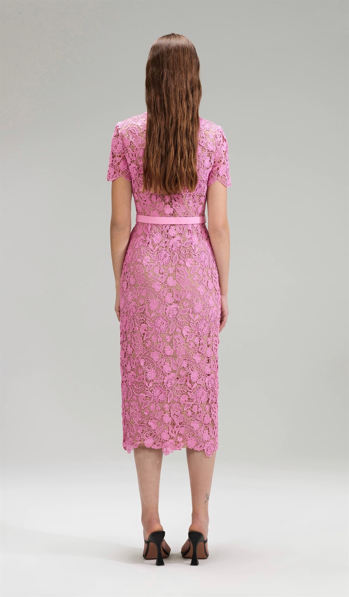Kemerli Pembe Güpür Tasarım Elbise - Deep Atelier