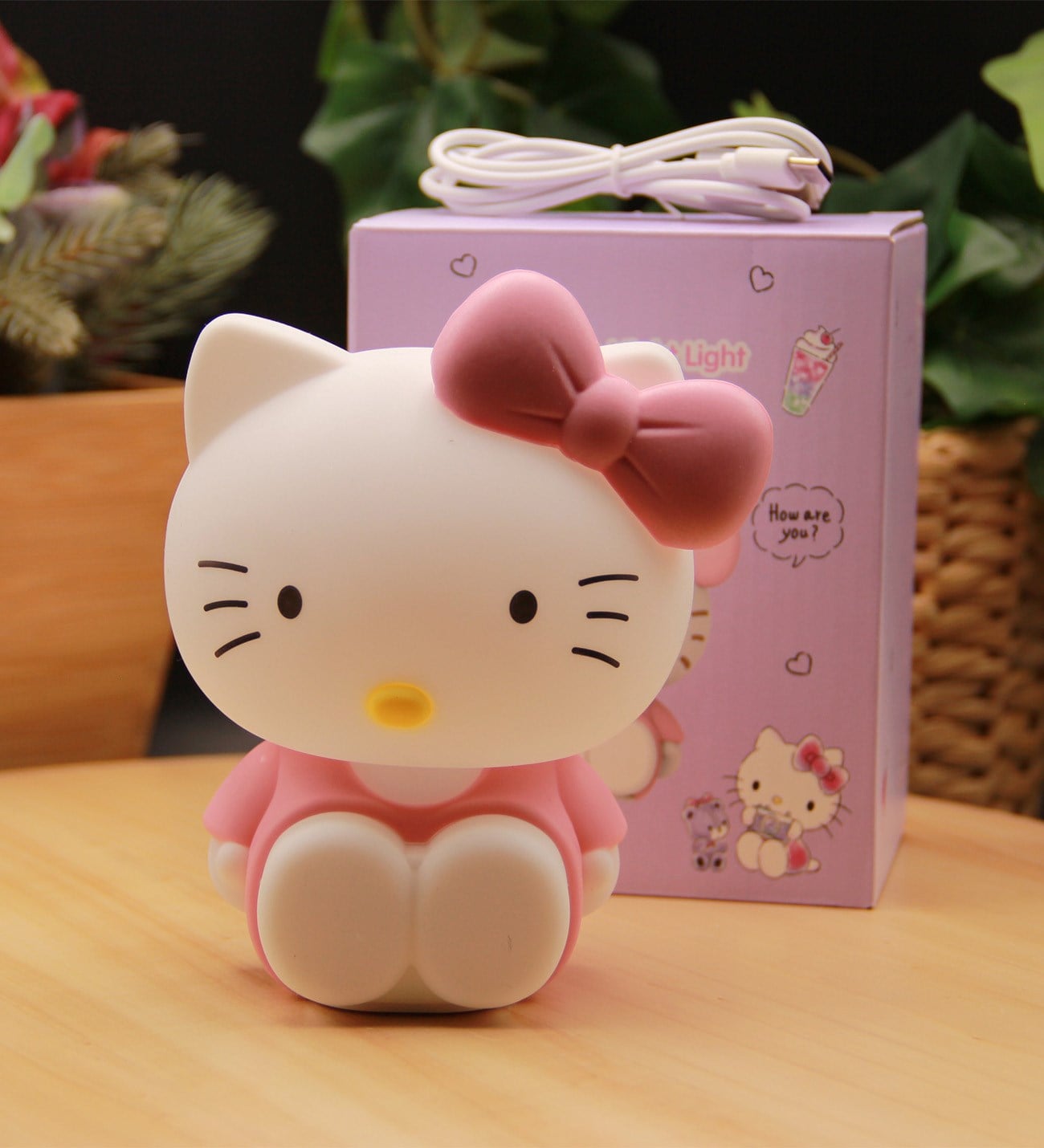 Hello Kitty PREMİUM SERİ SİLİKON GECE LAMBASI