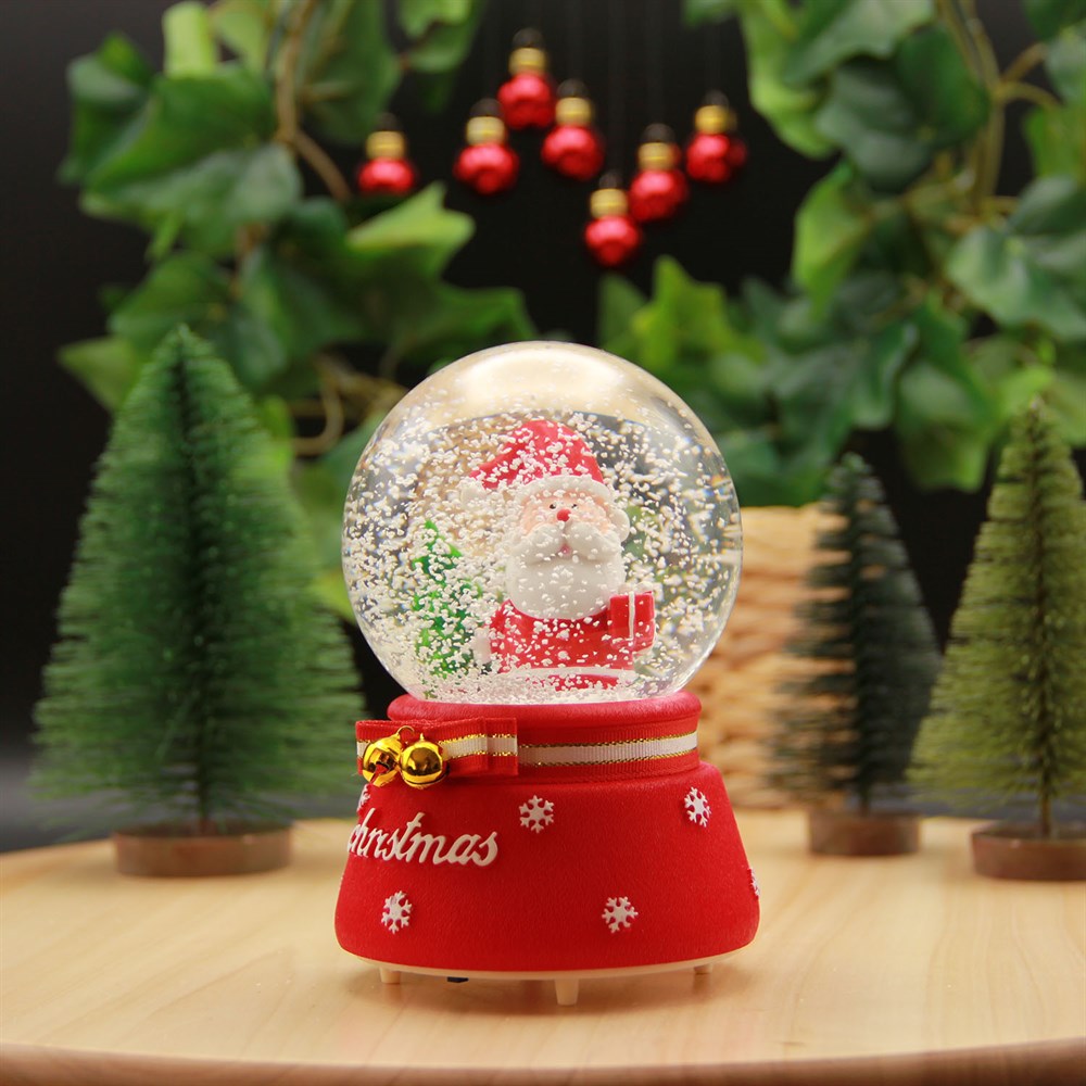 Işıklı ve Müzikli Christmas Yılbaşı Kar Küresi