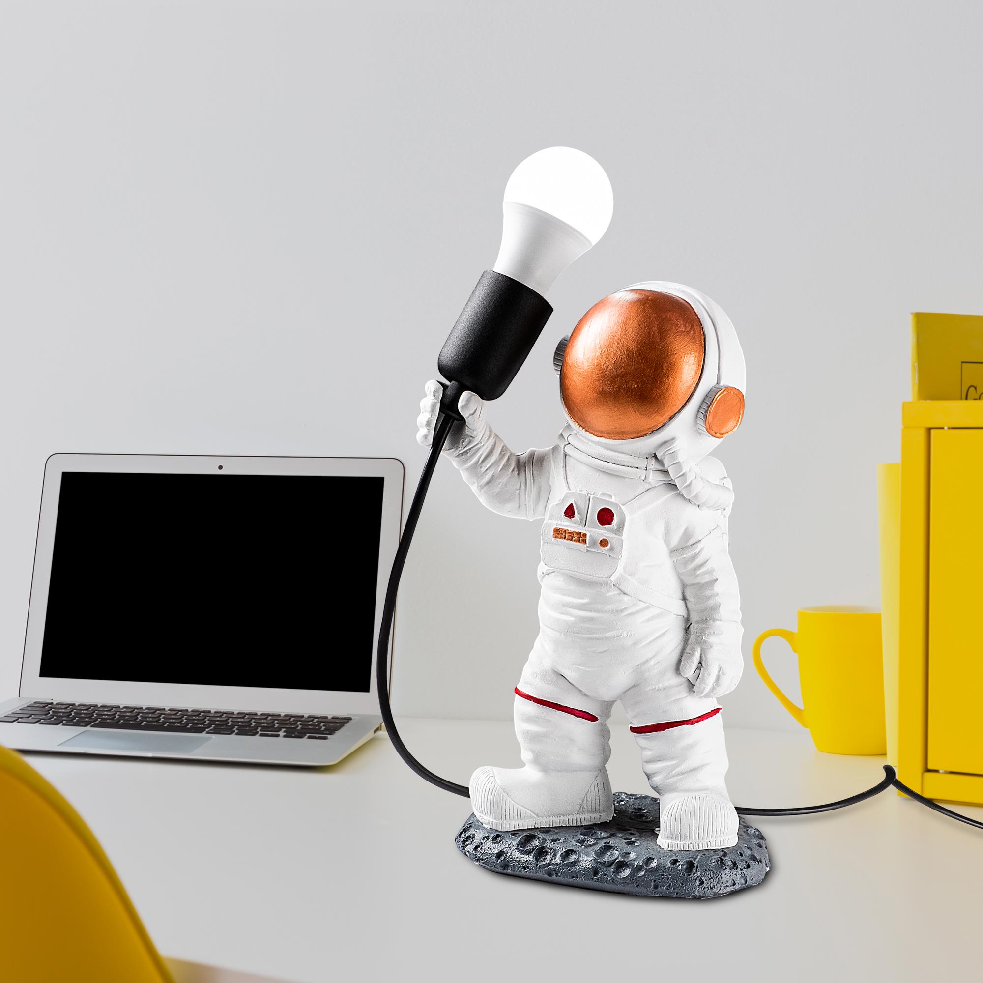 Astronot Masa Lambası Dekoratif Çocuk Odası Gece Lambası E27 Duylu Uzay Figürlü,YAK-017-A