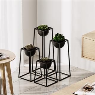 Dekoratif Siyah,Metal Saksılık 4lü Set Modern Ayaklı Siyah Çiçeklik Mumluk Kaktüs Standı,GED-018