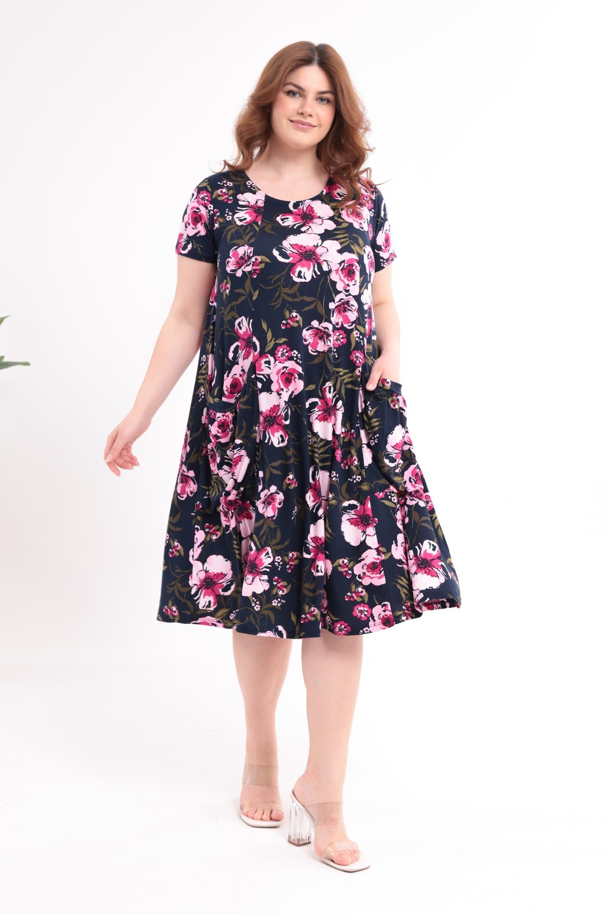 Kadın Lacivert Pembe Floral Desen Cepli Salaş 42-54 Uyumlu Standart Beden Esnek Elbise
