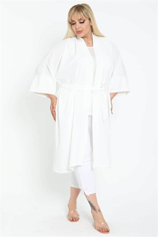 Kadın Beyaz Puantiye Kabartmalı Ayrobin Büyük Beden Kimono