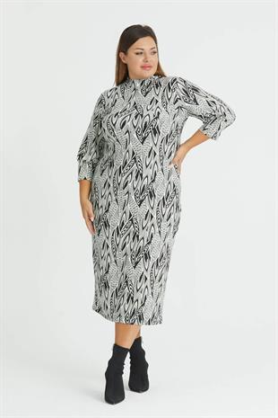 Kadın Siyah Beyaz Asimetrik Yaprak Desen Yarım Balıkçı Yaka Büyük Beden Yırtmaçlı Esnek Süet Elbise