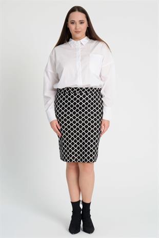 Kadın Siyah Beyaz Baklava Desen Esnek Süet Kalem Etek