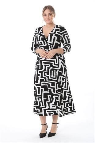 Kadın Siyah Beyaz Batik Geometrik Desen Uzun Kol Kruvaze Yaka Büyük Beden Maxi Elbise