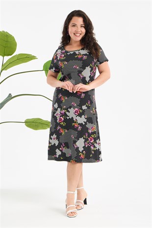 Kadın Siyah Beyaz Floral Petek Desen Büyük Beden Esnek Midi Elbise