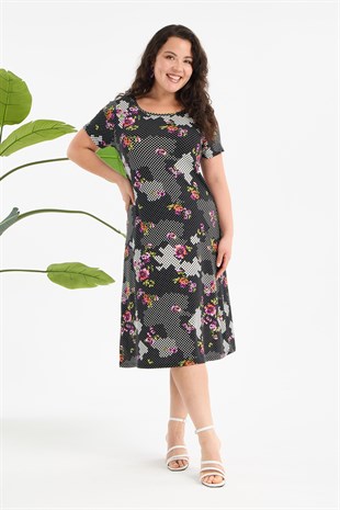 Kadın Siyah Beyaz Floral Petek Desen Büyük Beden Esnek Midi Elbise