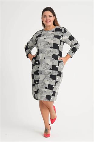 Kadın Siyah Beyaz Puantiyeli Ekose Desen Cep Detay Büyük Beden Esnek Süet Elbise