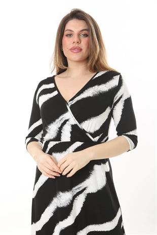 Kadın Siyah Beyaz Zebra Desen Kruvaze Yaka Esnek Bel Büyük Beden Elbise