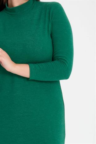 Kadın Yeşil Yarım Balıkçı Yaka Büyük Beden Yırtmaçlı Esnek Triko Elbise