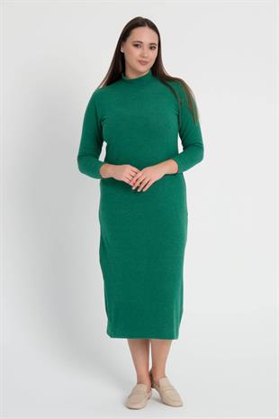 Kadın Yeşil Yarım Balıkçı Yaka Büyük Beden Yırtmaçlı Esnek Triko Elbise