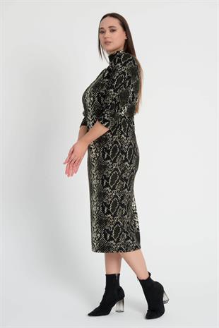 Kadın Yeşil Yılan Desen Yarım Balıkçı Yaka Büyük Beden Yırtmaçlı Esnek Süet Elbise