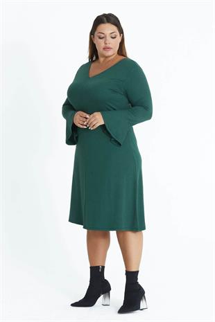 Kadın Zümrüt Yeşil V Yaka Volan Kol Büyük Beden Esnek Yün Viskon Elbise