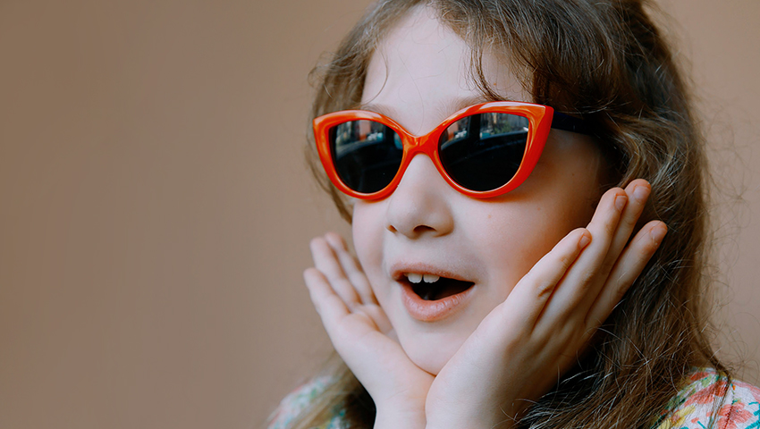 Çocuklar İçin Gözlük Seçimi: Renkli ve Eğlenceli Modeller