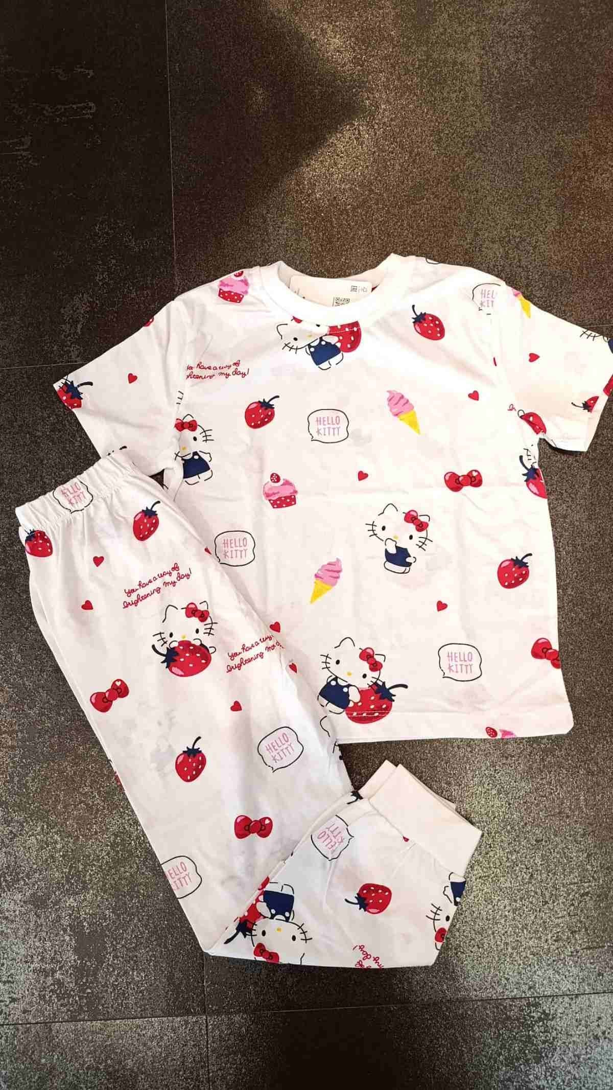 3-8 Yaş Kız Çocuk Hello Kity Pijama Takım