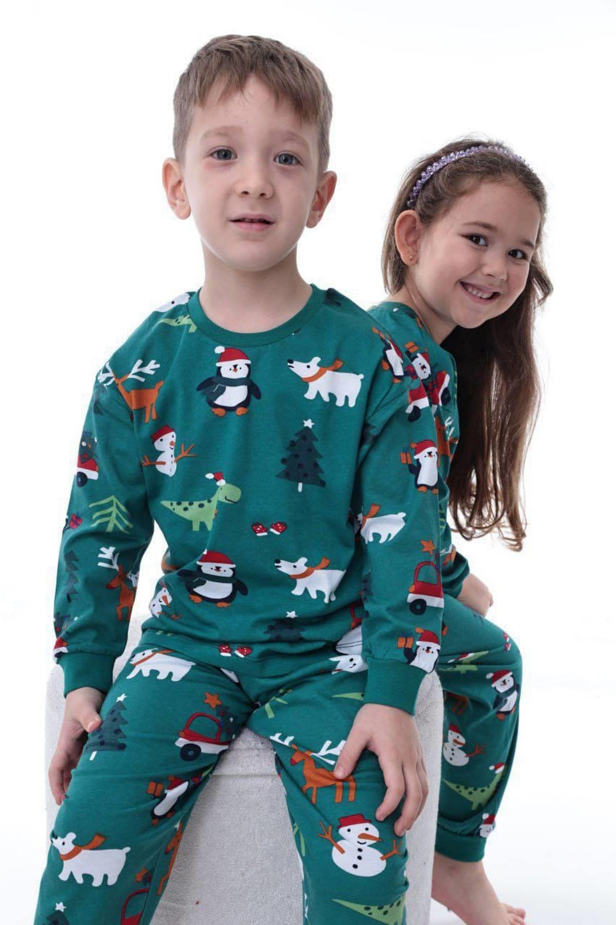 3-8 Yaş Kız Çocuk Kış Desenli Pijama Takım