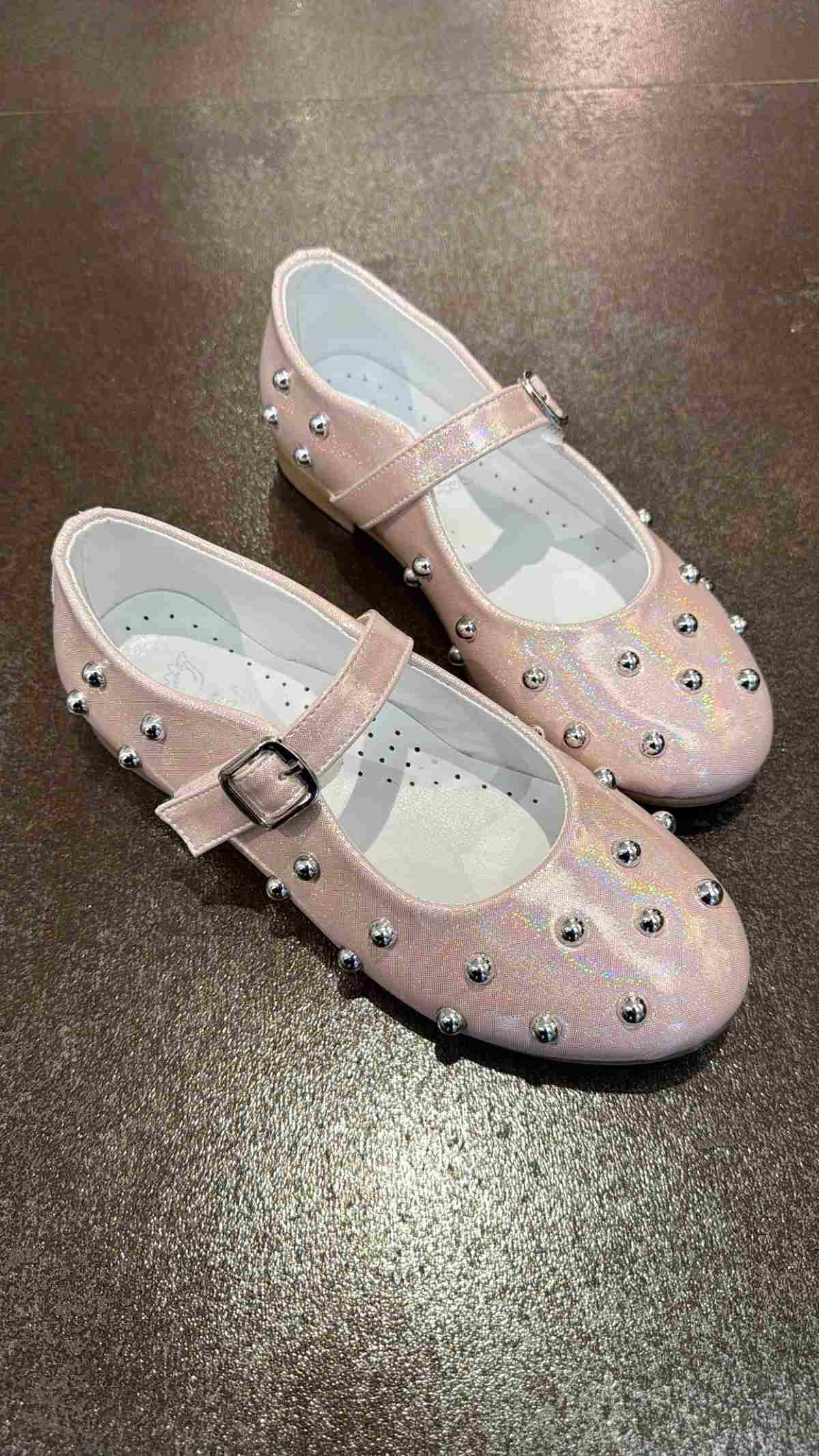 31-36 Numara Kız Çocuk Babet