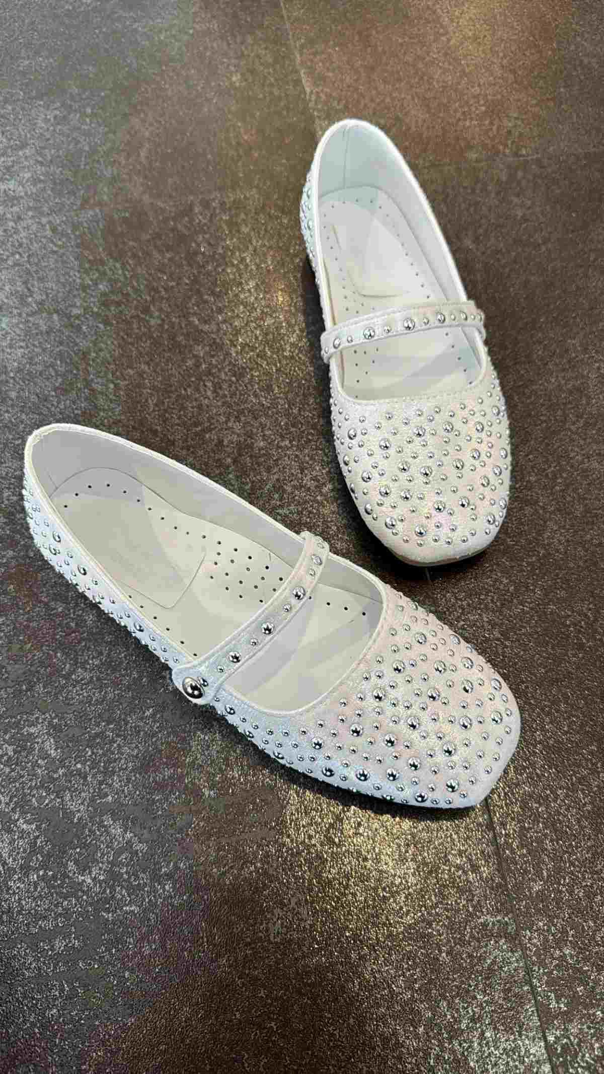 26-30 Numara Kız Çocuk Babet